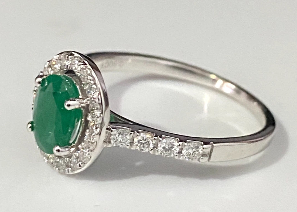 9K White Gold W/ Emerald & 0.50CT Diamond Ring Size S - 9 3/8