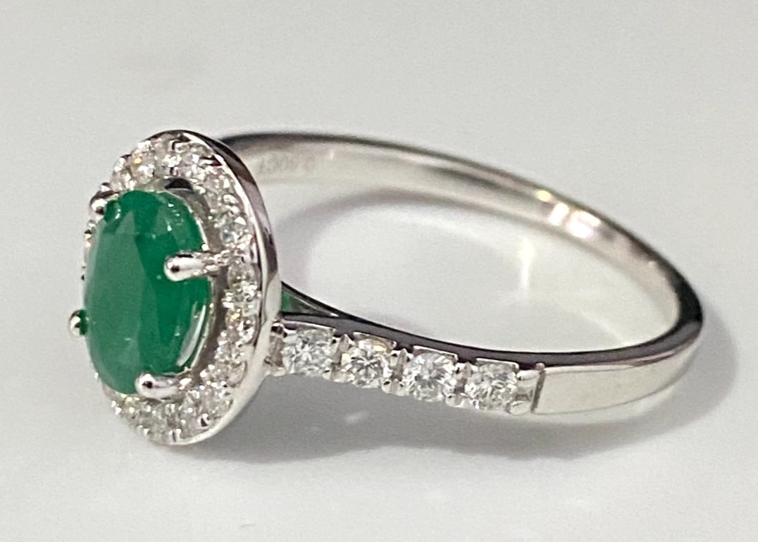 9K White Gold W/ Emerald & 0.50CT Diamond Ring Size S - 9 3/8