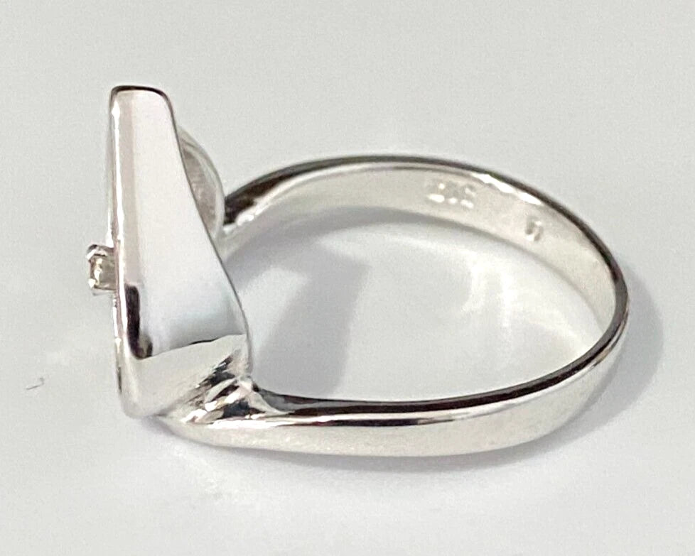 14K White Gold & Diamond Openwork Heart Shape Ring Size O 1/2 - 7 1/4