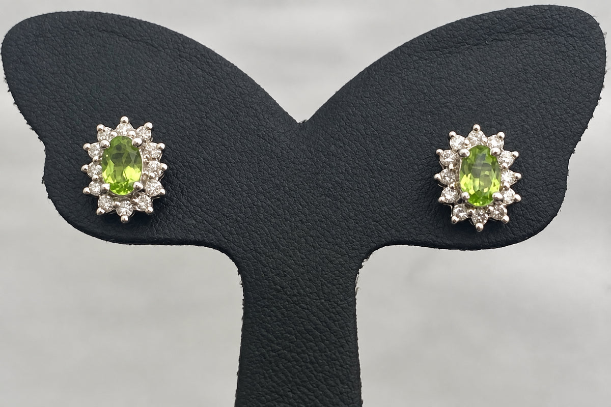 14K White Gold W/Peridot & Diamond Cluster Stud Earrings 10.0mm