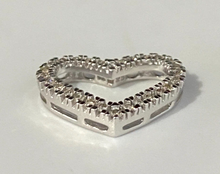 9K White Gold & 0.25CT Diamond Heart Pendant