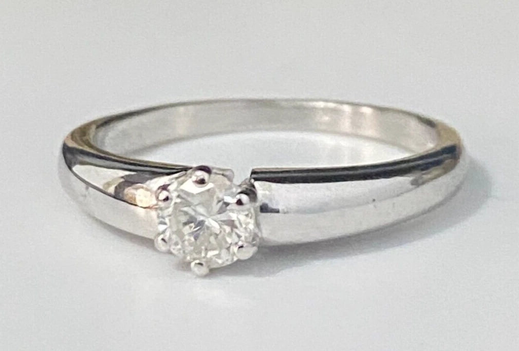 18K White Gold & 0.44CT Diamond Solitaire Ring Size Q - 8