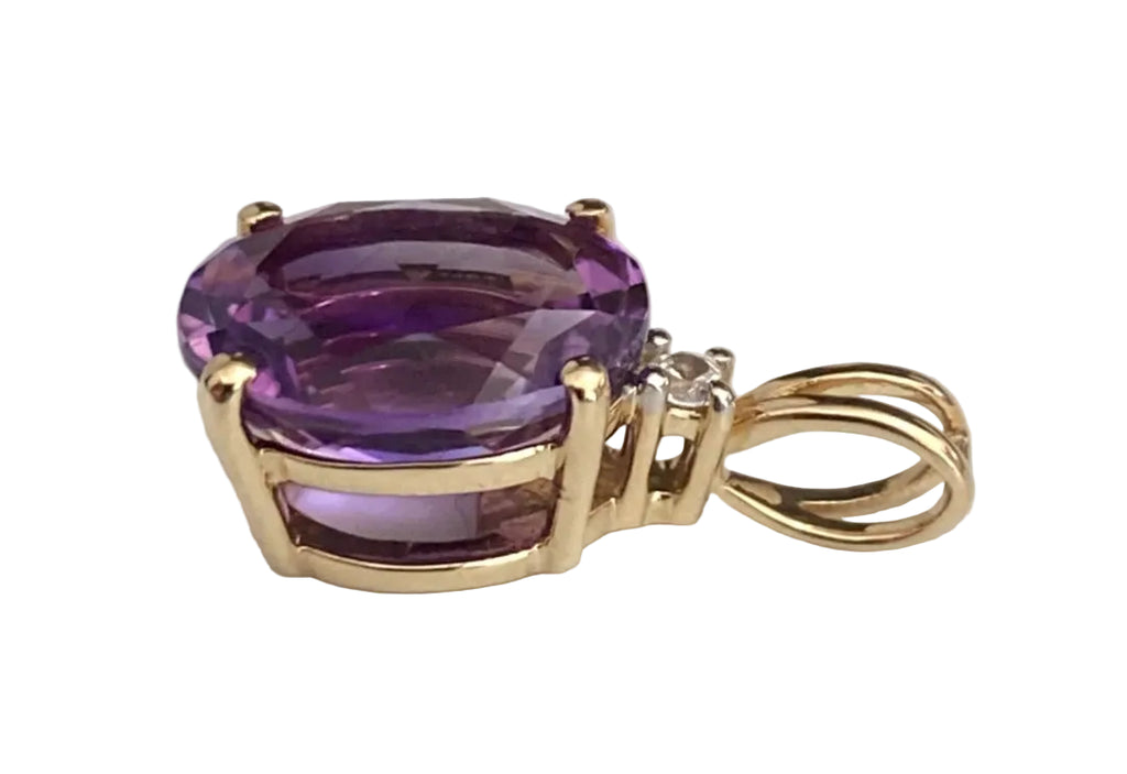 10K Yellow Gold Amethyst pendant 20.5mm