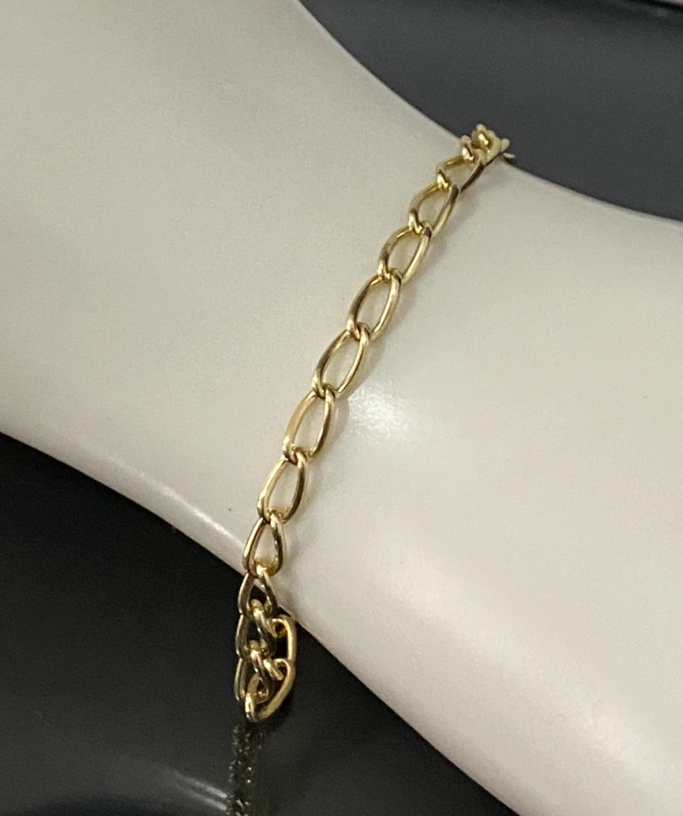 18K Yellow Gold Curb Link Bracelet 19.50cm Long
