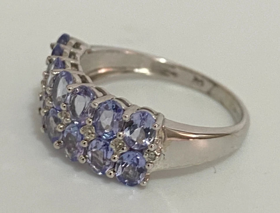 9K White Gold Tanzanite & Diamond Double Row Ring Size O (US 7.25)