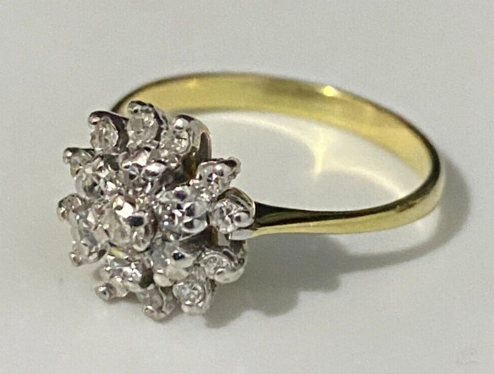 18K Yellow Gold & 0.30CT Diamond Cluster Ring Size M - 6