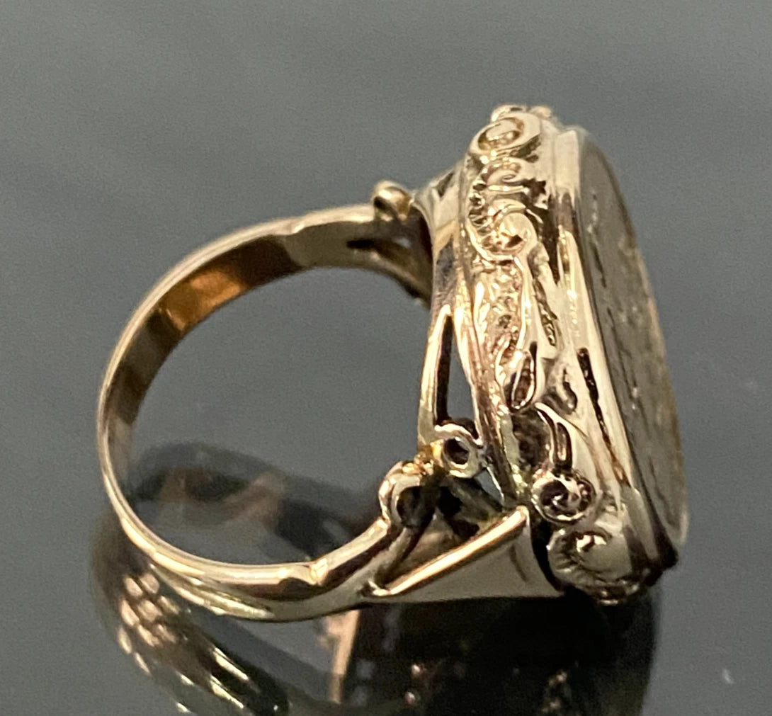 22K Gold Half Sovereign Coin C1914 in 9K Gold Ring Size O 1/2 - 7 1/2