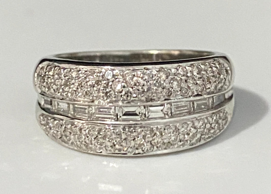 9K White Gold & 0.75CT Diamond Stacking Band Ring Size K - 5 3/8