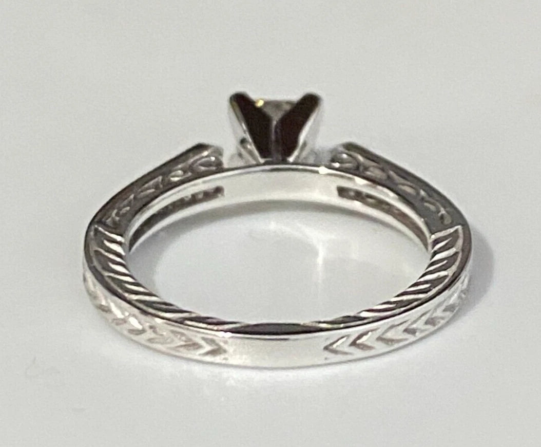 14K White Gold & 0.80CT GIA Diamond Engagement Ring Size J 1/2 - 5