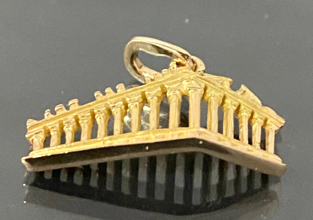 18K Yellow Gold Parthenon Acropolis Pendant