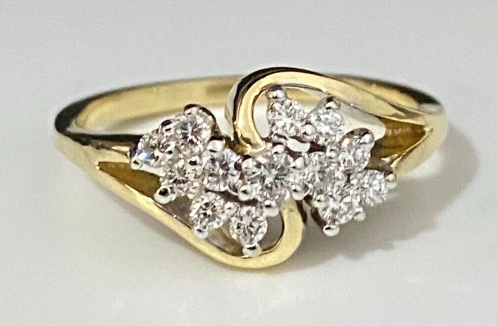 18K Yellow Gold & 0.30CT Diamond Dress Ring Size N - 6 1/2