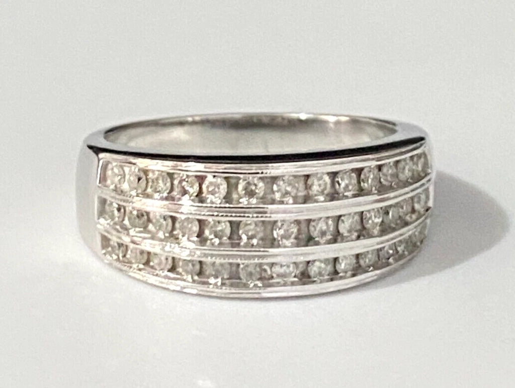 9K White Gold & 0.50CT Diamond Three Row Ring Size P - 7 1/2