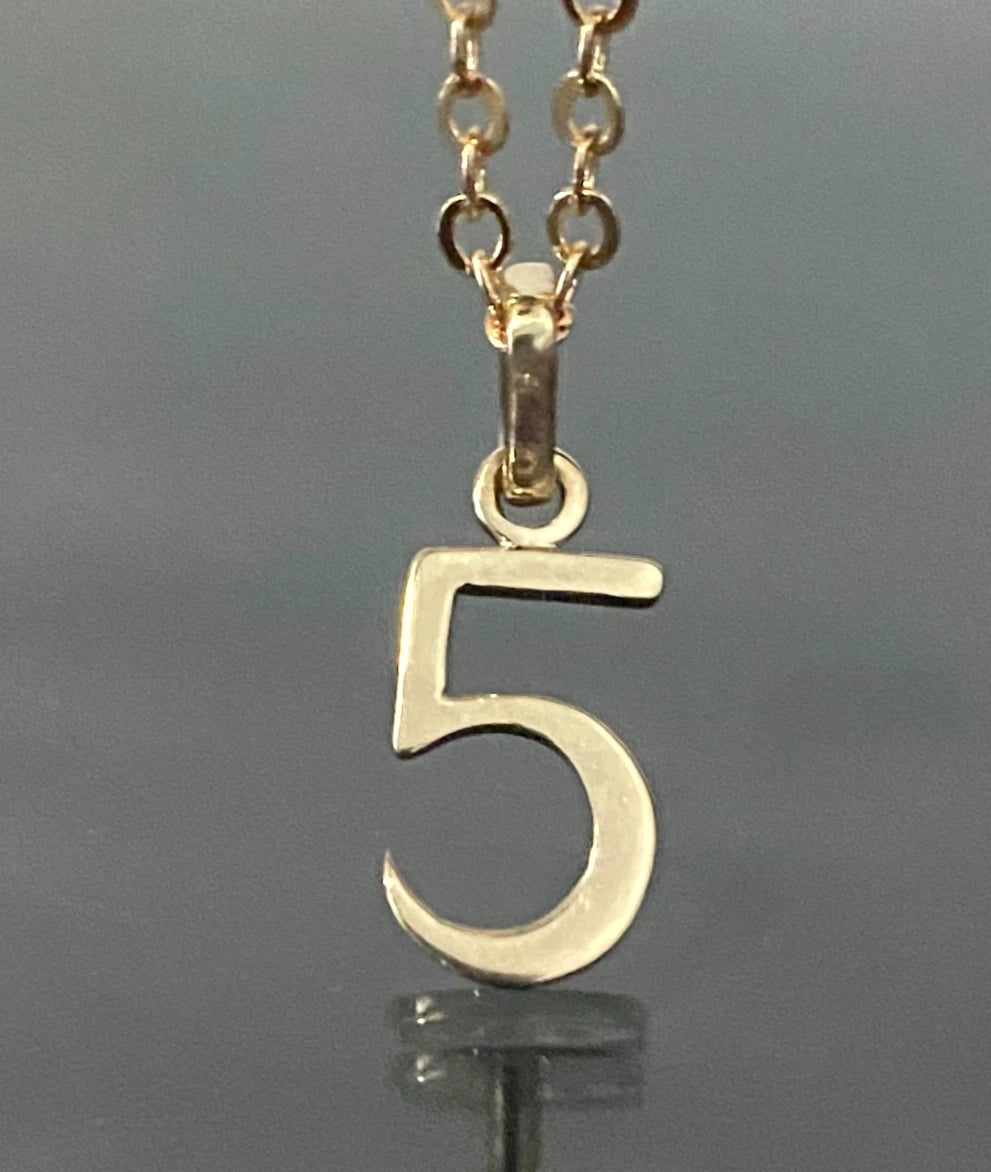 9K Yellow Gold Number 5 Charm / Pendant