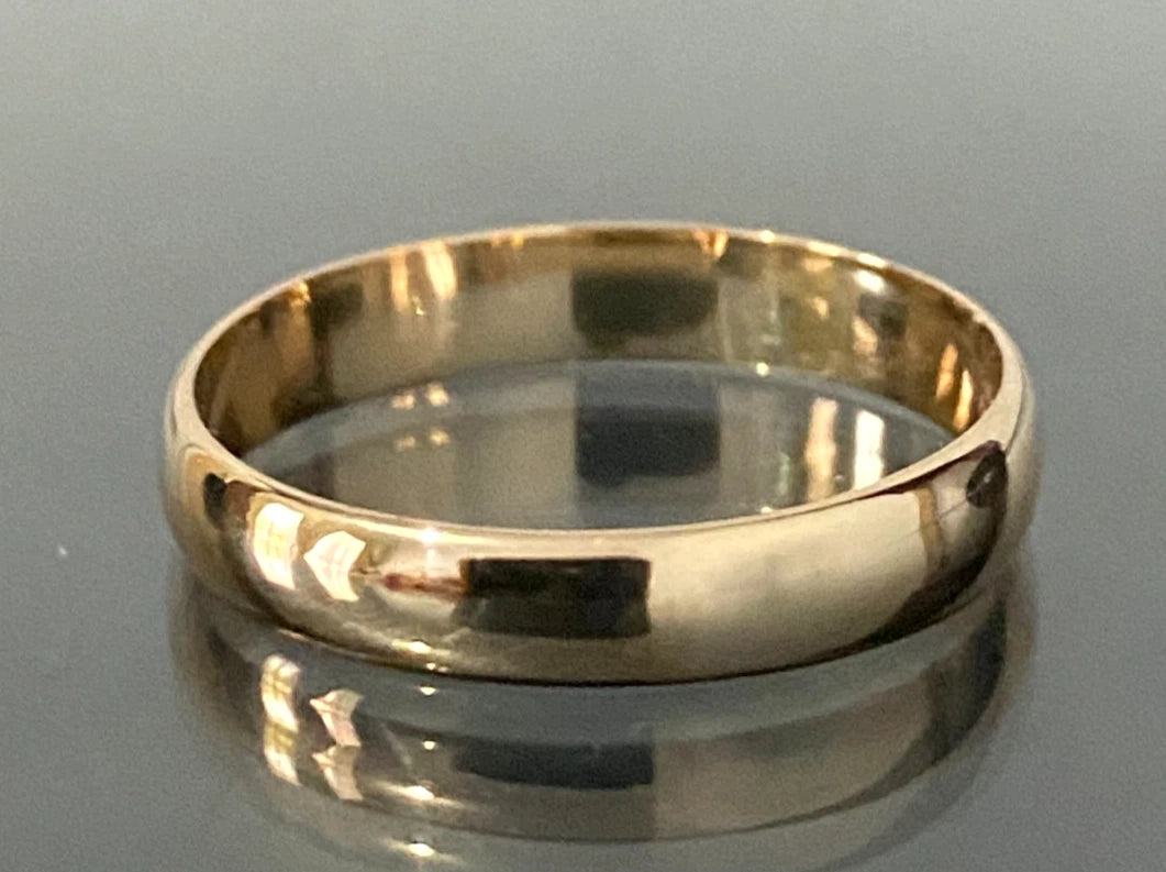 14K Yellow Gold Wedding Band Ring Size P - 7 3/4
