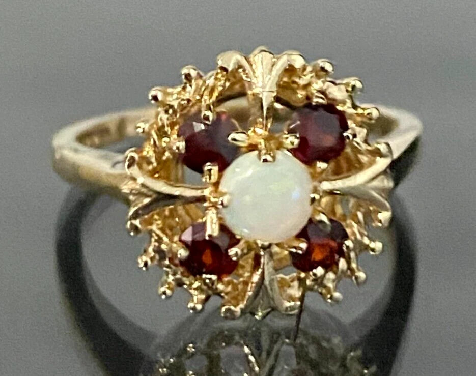 9K Yellow Gold W/ Opal & Garnet Ring Size M - 6