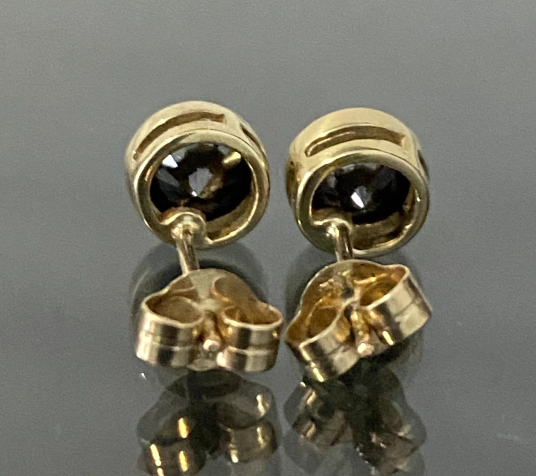 9ct Yellow Gold & 1.10 Carat Black Moissanite Stud Earrings