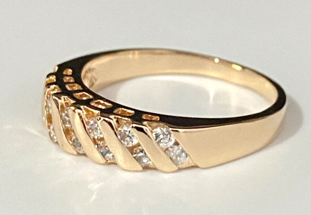 14K Yellow Gold & Cubic Zirconia Dress Ring Size N - 6 1/2