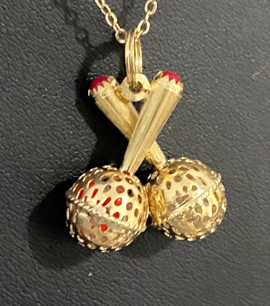 18K Yellow Gold Maracas Drop Pendant / Charm