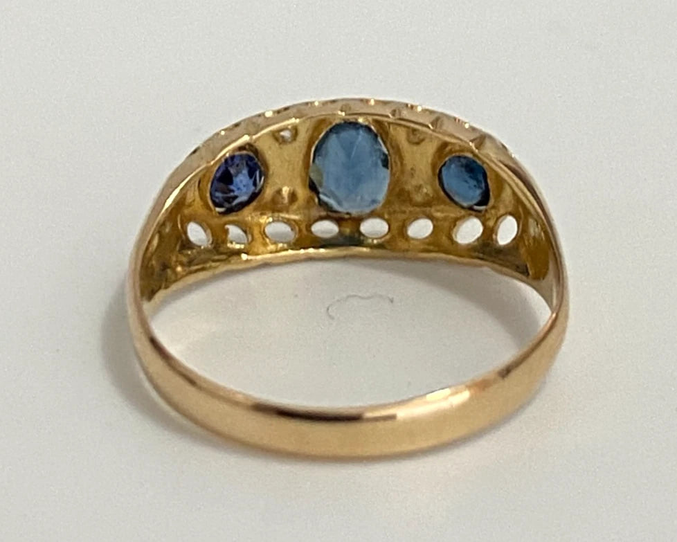 Antique 18ct Yellow Gold Blue Stone & Diamond Ring – Size K 1/2 (US 5.5)