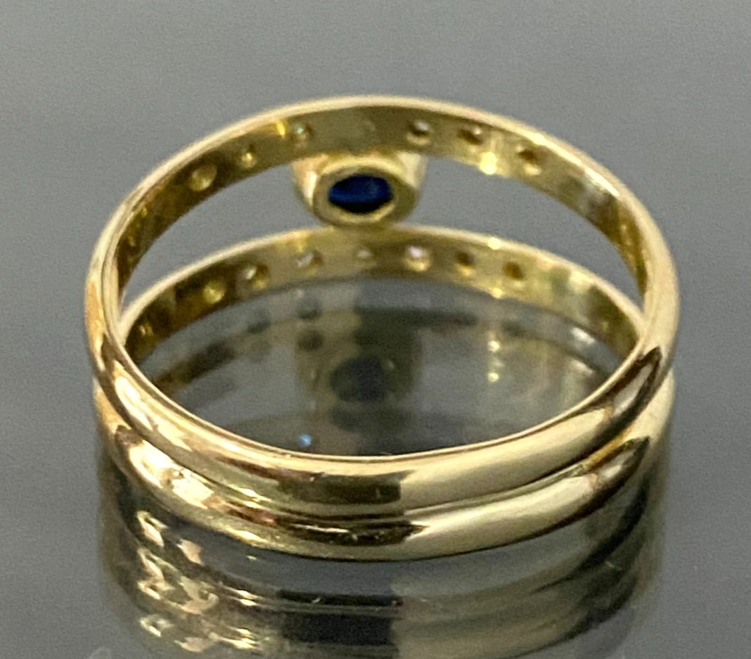 18K Yellow Gold W/ Sapphire & Diamond Split Band Style Ring Size R - 8 7/8
