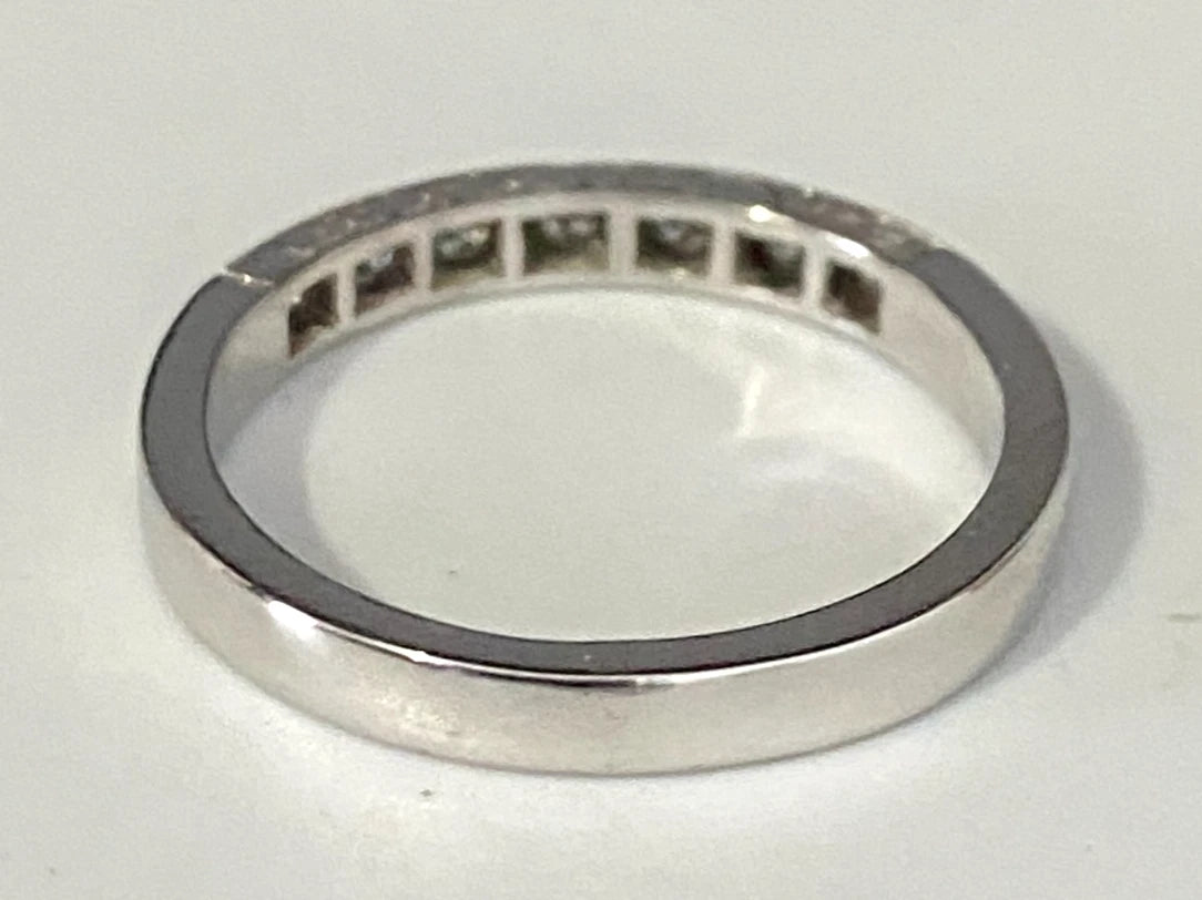 18K White Gold & Diamond Pave Set Wedding Band Ring Size N 1/2 - 6 3/4
