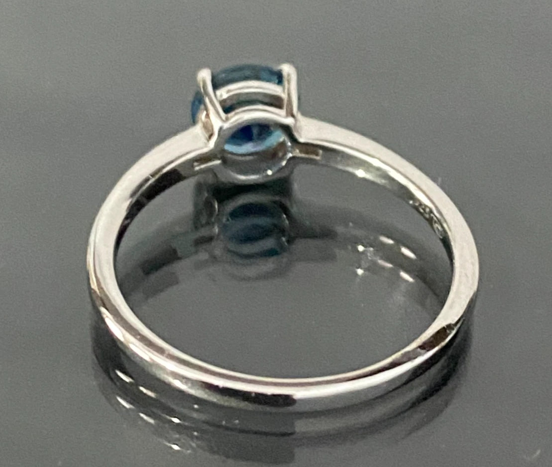 Sterling Silver London Blue Topaz & Diamond Ring – Size N (6.75)
