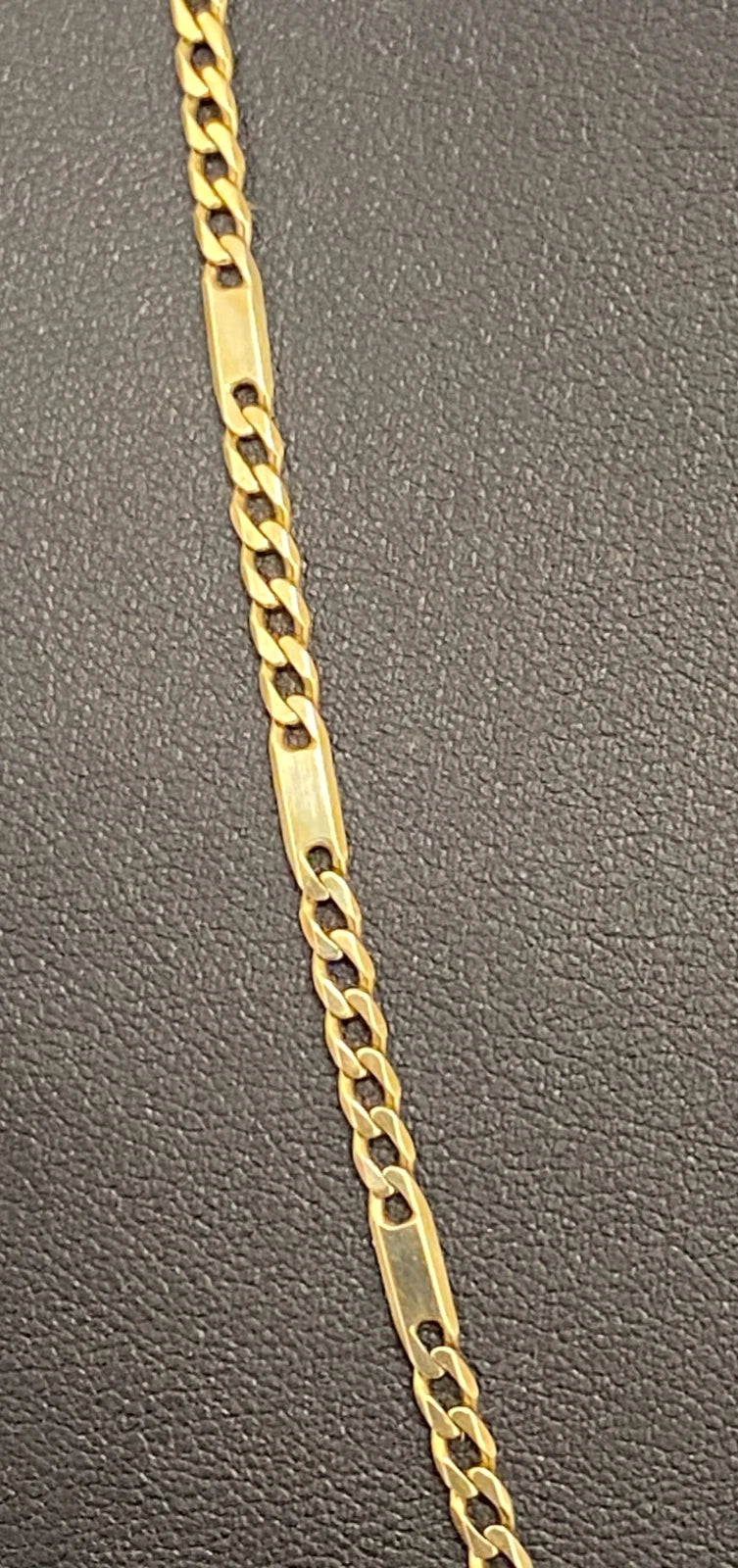9K Yellow Gold Fancy Figaro Link Chain Necklace 57cm 22.5" Estate Jewellery