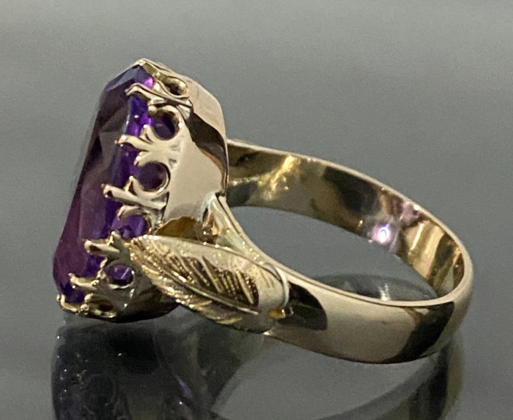 Vintage 14K Yellow Gold & Amethyst Stone Ring Size N - 6 3/4