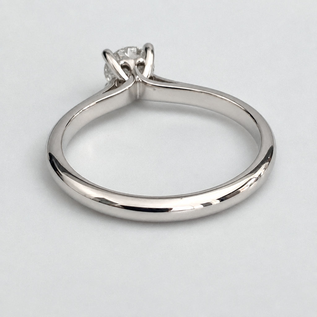 18K White Gold & 0.45CT Diamond Solitaire Engagement Ring Size M (US 6.25)