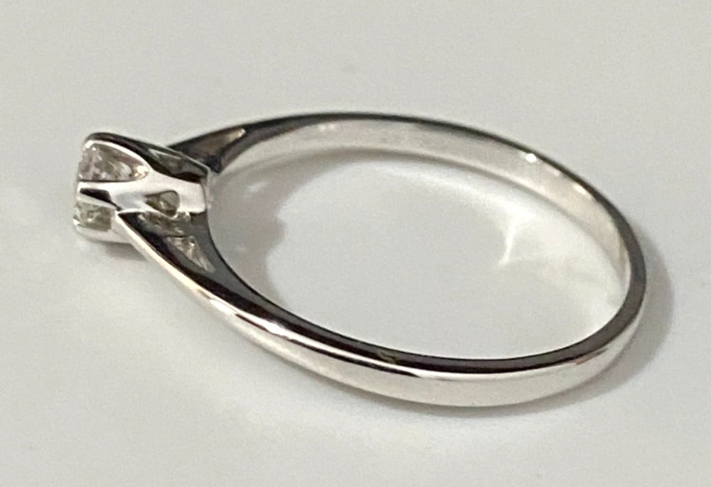 9K White Gold & 0.25CT Diamond Solitaire Engagement Ring Size N - 6 3/4