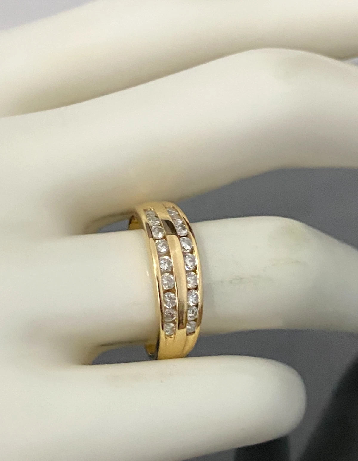 18K Yellow Gold & 0.50CT Diamond Double Row Wedding Band Ring Size N - 6 3/4