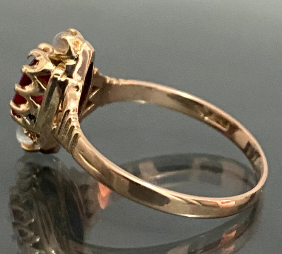 Antique 10K Rose Gold Red Paste Moonstone Ring Size P (US 7.75)