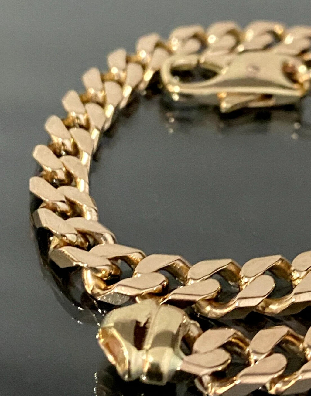 9K Rose Gold Curb Link Bracelet 23.50cm Long