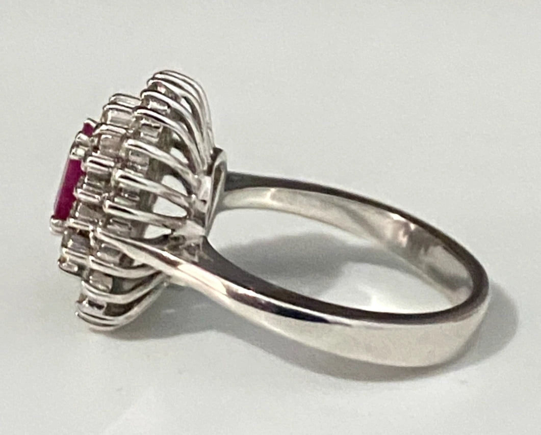 18K White Gold W/Ruby & 0.50CT Diamond Ring Size K 1/2 - 5 1/2
