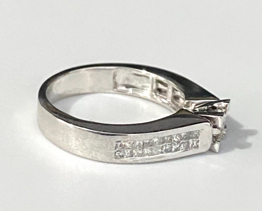 10K White Gold & 0.55CT Diamond Engagement Ring Size M 1/2 - 6 1/4