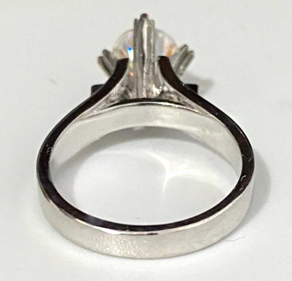 9K White Gold & Cubic Zirconia Solitaire Ring Size K 1/2 - 5 3/8