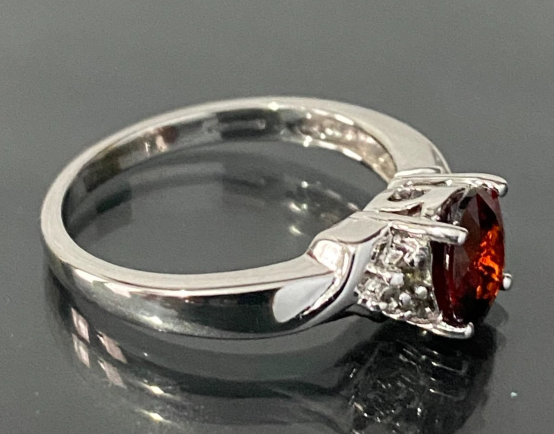 9K White Gold W/ Garnet & White Zircon Ring Size N - 6 3/4