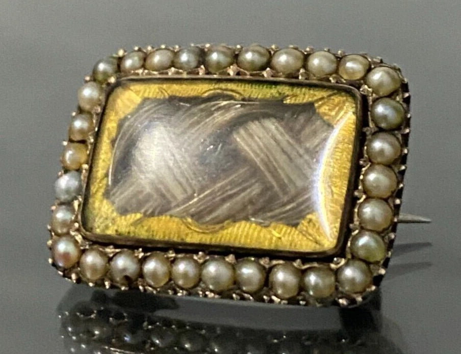 GEORGIAN 9K Gold W/ Pearl & Woven Hairwork Memorial Brooch