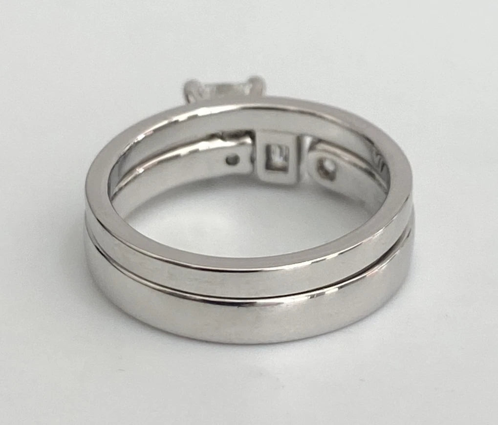 18K White Gold Modern Asymmetrical Diamond Bridal Ring Set - Size J 1/2 (US 5)
