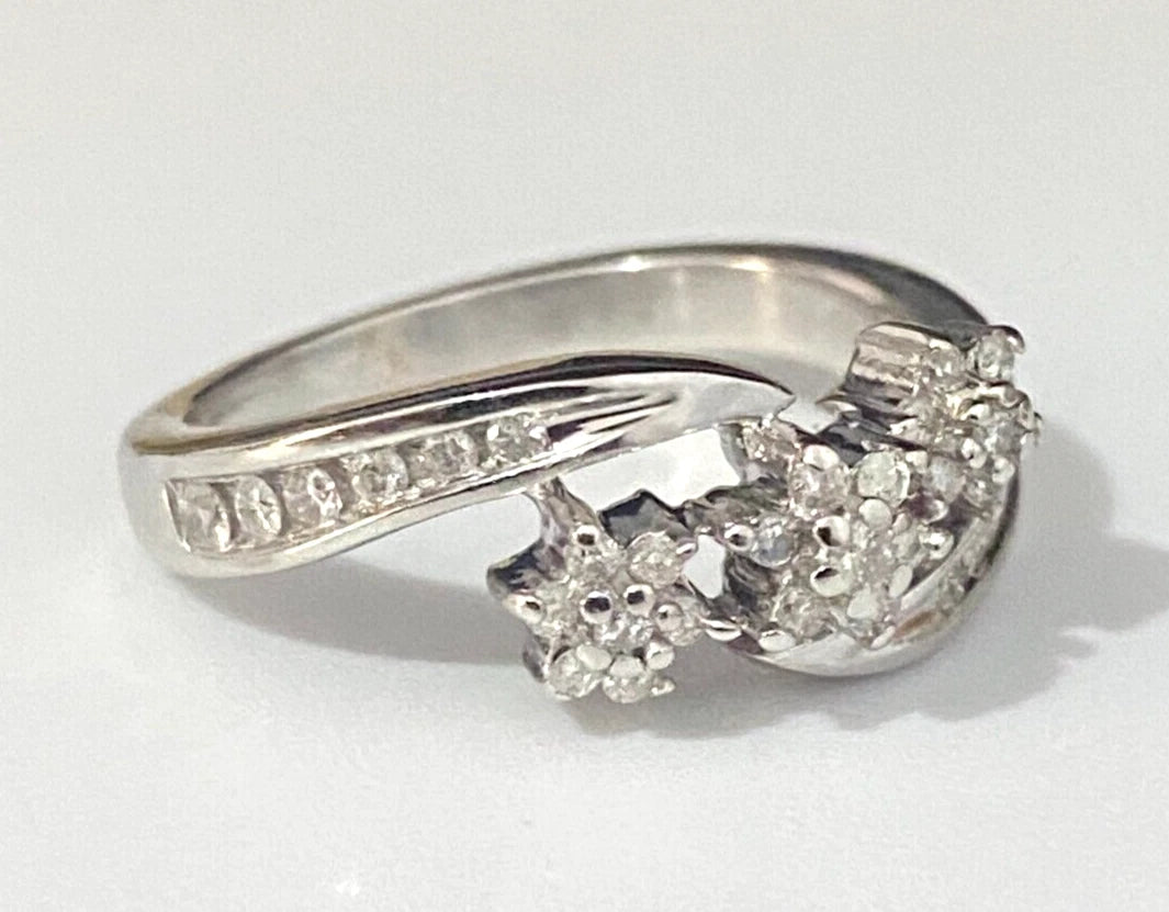 9K White Gold & 0.25CT Diamond 3 Flower Cluster Ring Size N (US 6.5)