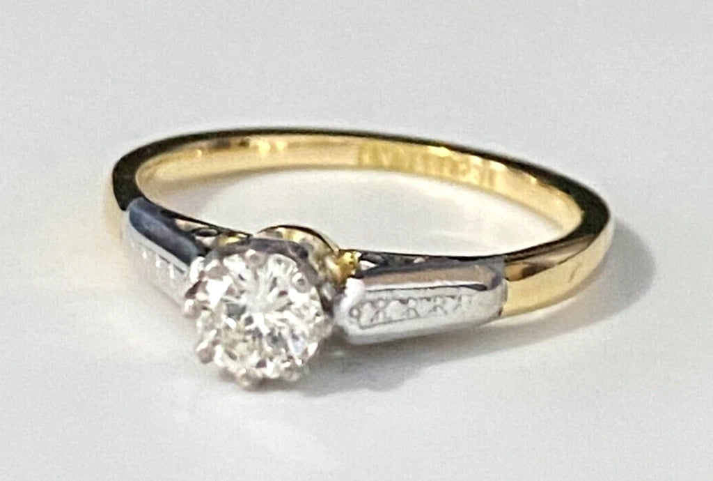 18K Yellow Gold & Platinum 0.30CT Diamond Solitaire Ring Size K - 5 1/8