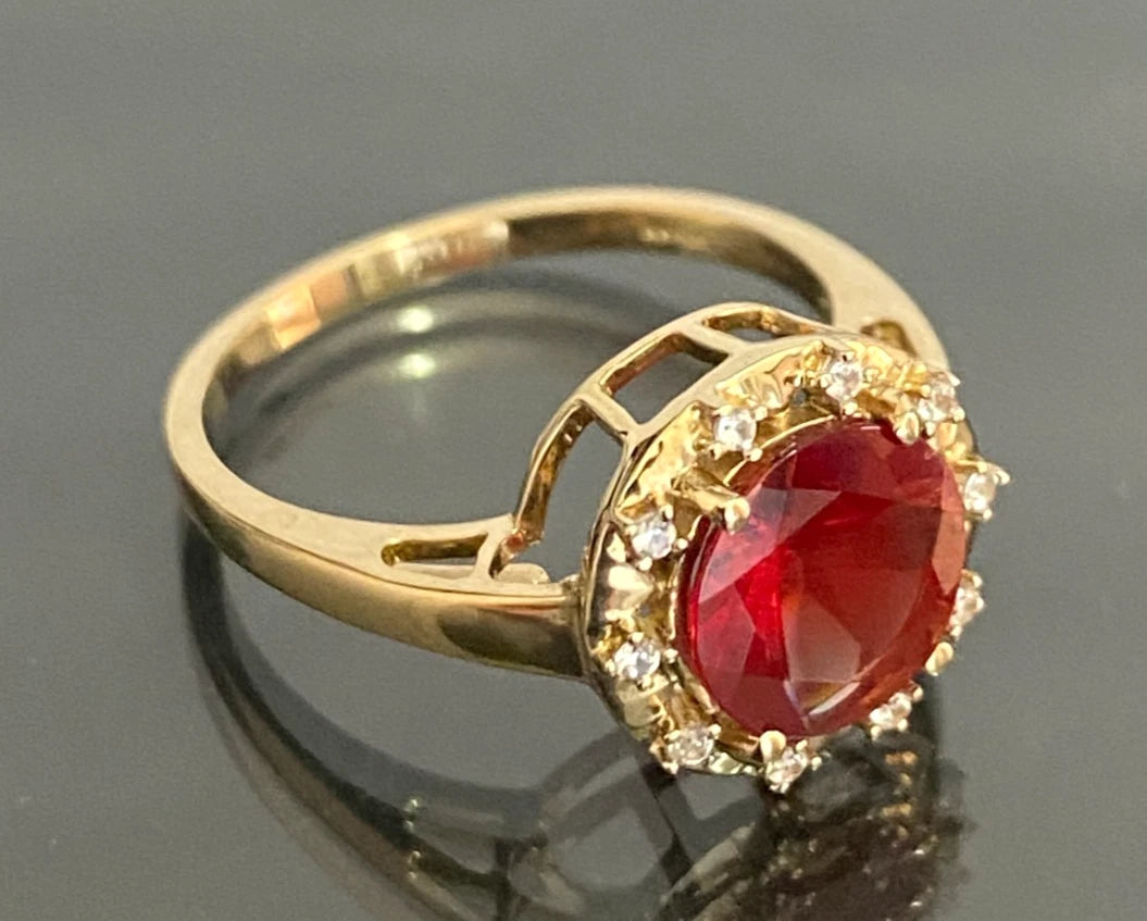 9K Yellow Gold Red Labradorite & Natural Zircon Ring Size L (US 5.75)