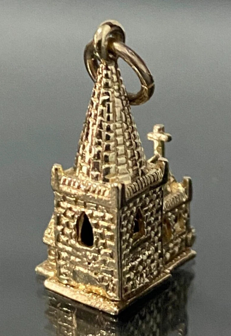 9K Yellow Gold Wedding in Church Opening Charm / Pendant