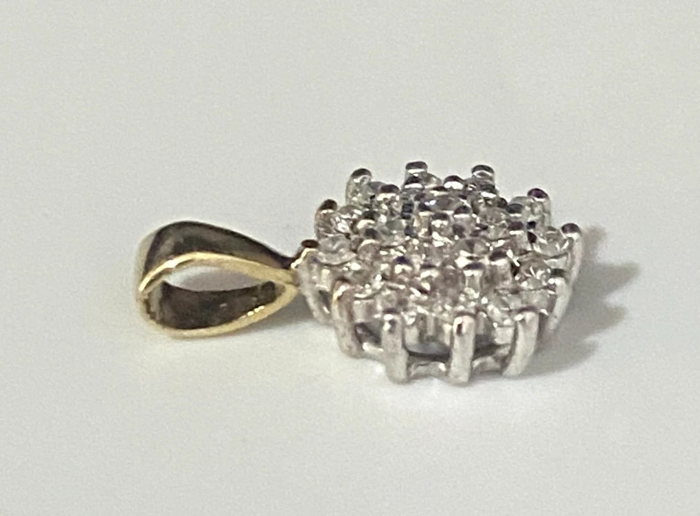 9K Yellow Gold & 0.15CT Diamond Cluster Pendant
