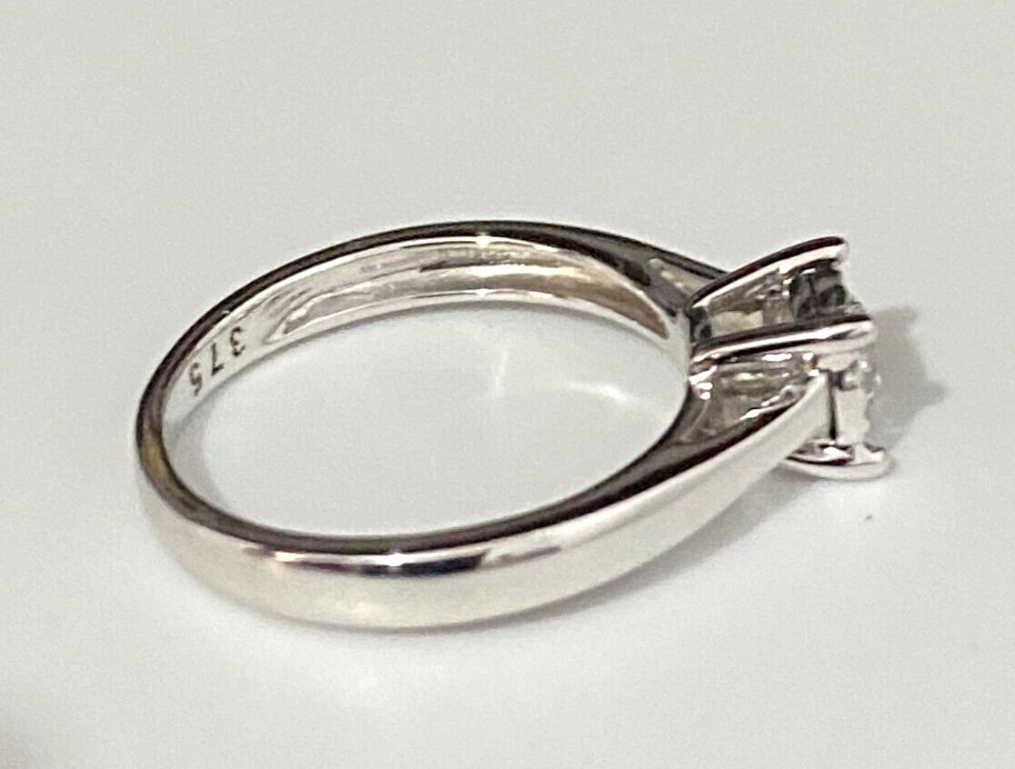 9K White Gold & 0.33CT Diamond Engagement Ring Size J - 4 3/4