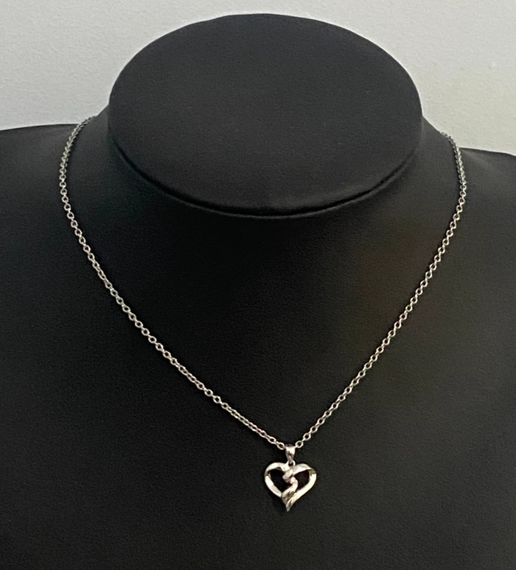 9K White Gold & Diamond Heart Pendant