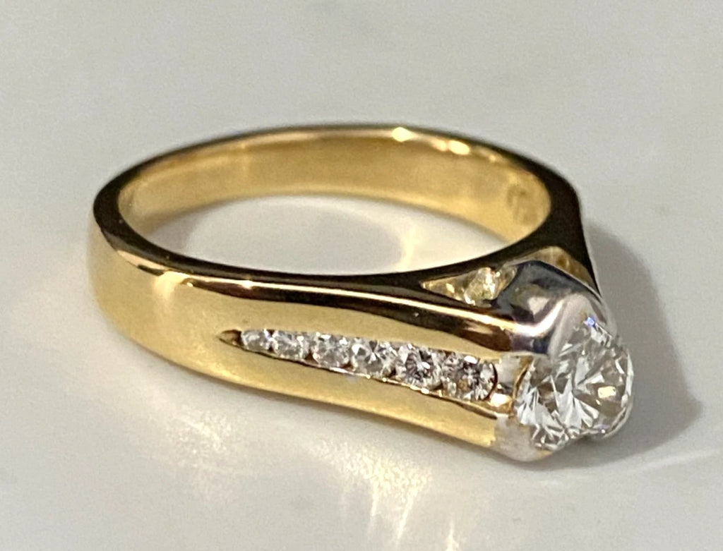 18K Yellow Gold & Heart Diamond Engagement Ring Size K - 5 1/4