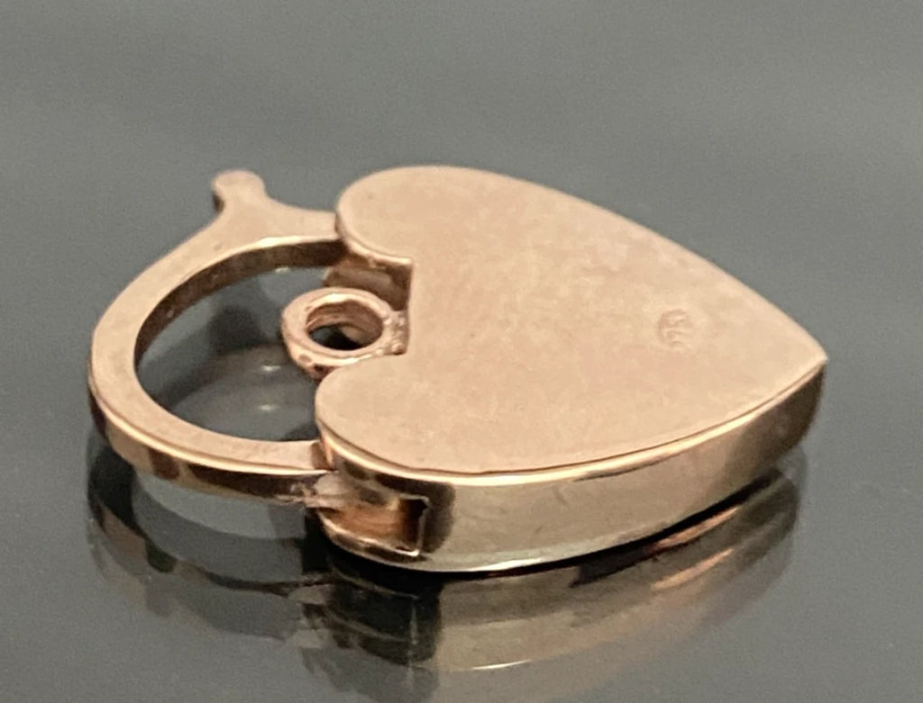 9ct Rose Gold Heart Engraved Padlock Clasp / pendant