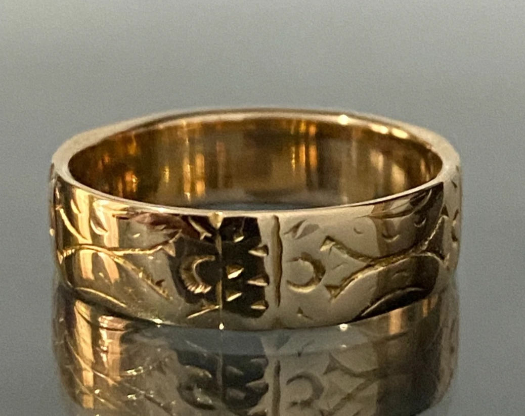 Antique Australian 18K Yellow Gold Engraved Wedding Band Ring Size L - 5 7/8