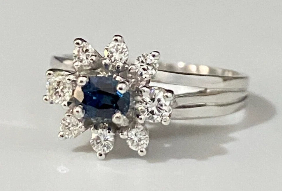 18K Gold W/ Sapphire & Diamond Cluster Engagement Ring Size N 1/2 - 6 3/4